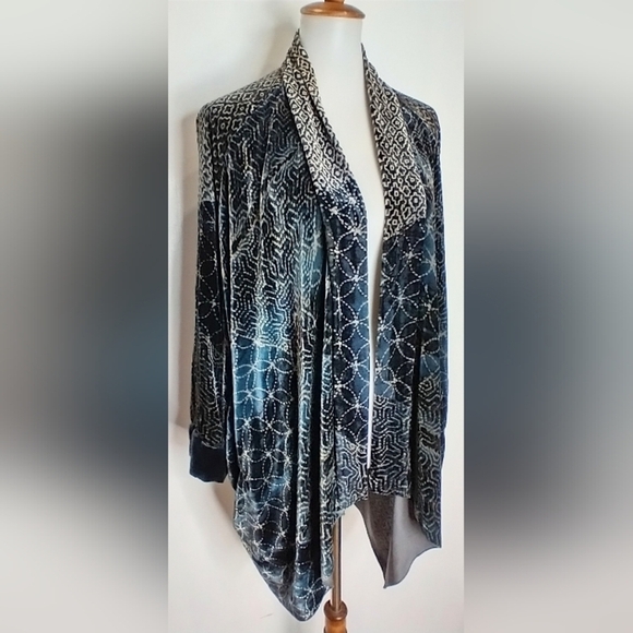 JOHNNY WAS RAYON SILK BLEND KIMONO STYLE JACKET - Picture 5 of 11